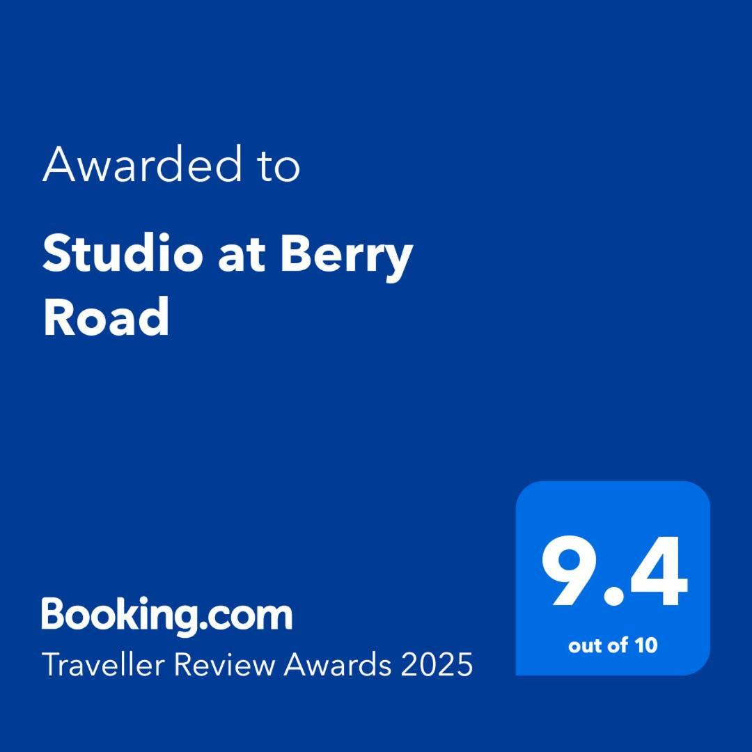 Studio At Berry Road スバ エクステリア 写真